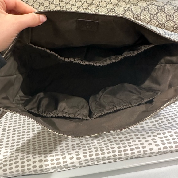 Gucci diaper bag - Picture 2 of 7